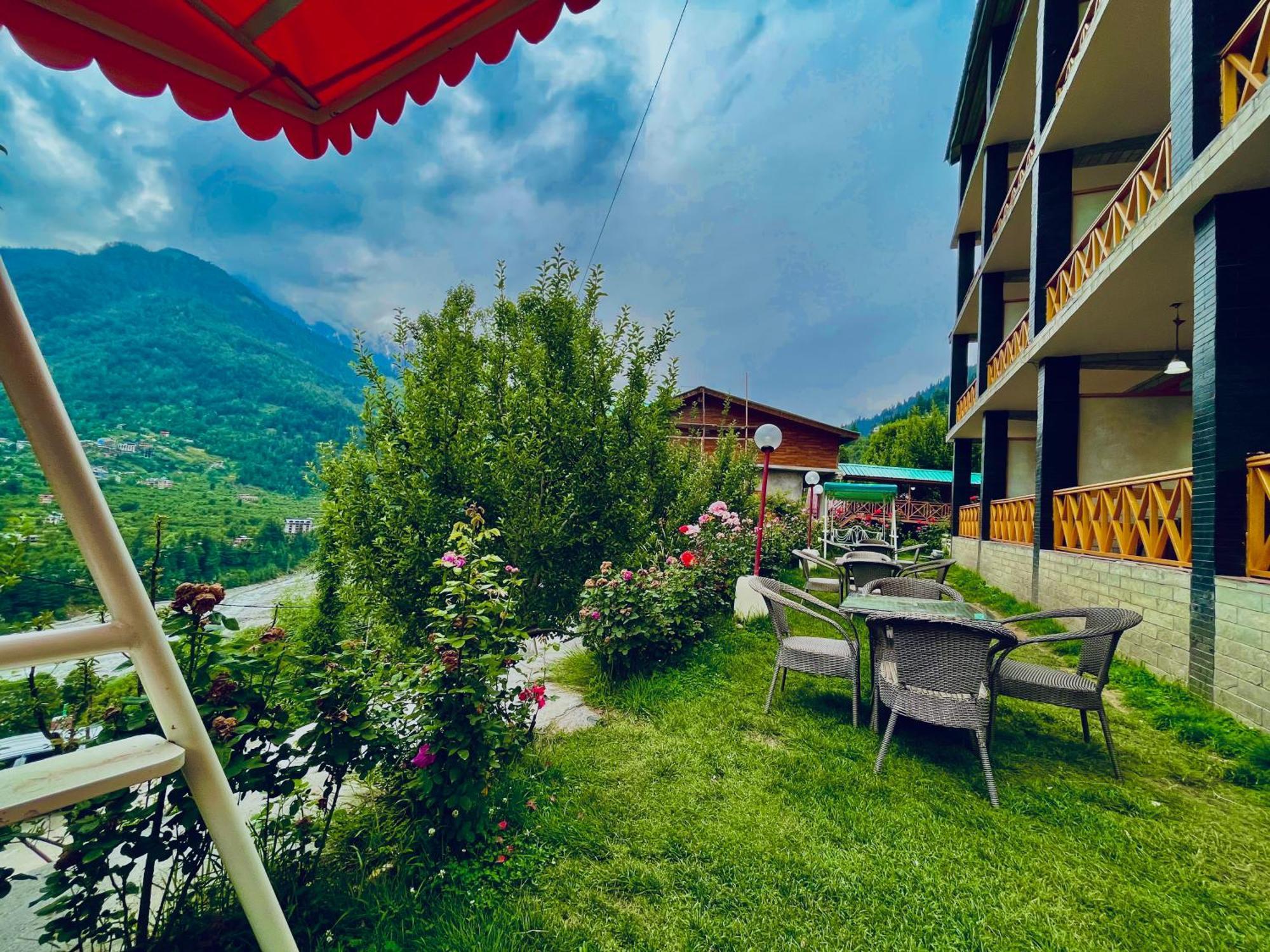 Naina Deventure Resort, Manali - Premium Rooms With Centrally Heated & Scenic View Екстер'єр фото