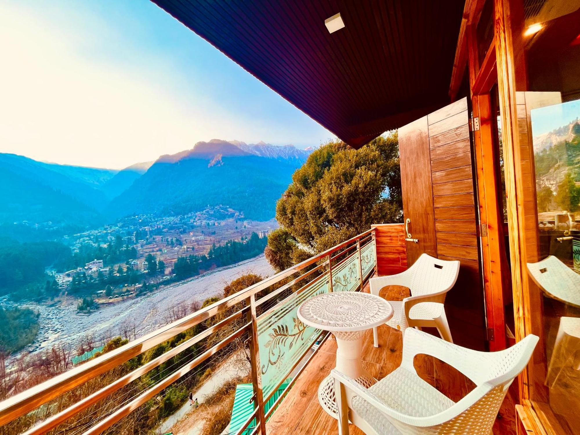 Naina Deventure Resort, Manali - Premium Rooms With Centrally Heated & Scenic View Екстер'єр фото