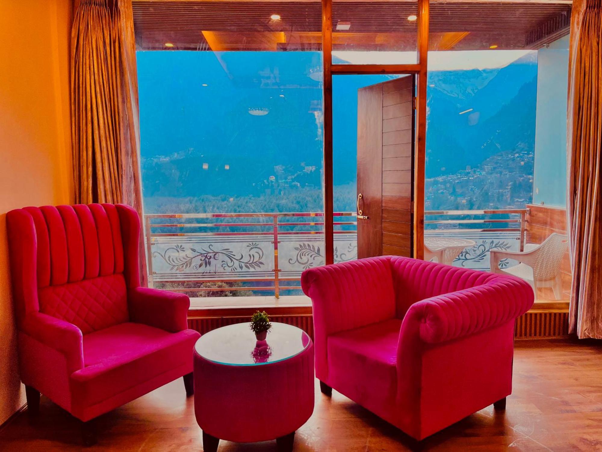 Naina Deventure Resort, Manali - Premium Rooms With Centrally Heated & Scenic View Екстер'єр фото