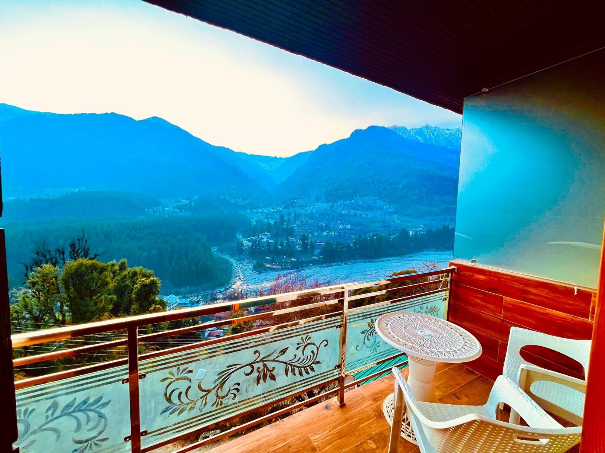 Naina Deventure Resort, Manali - Premium Rooms With Centrally Heated & Scenic View Екстер'єр фото