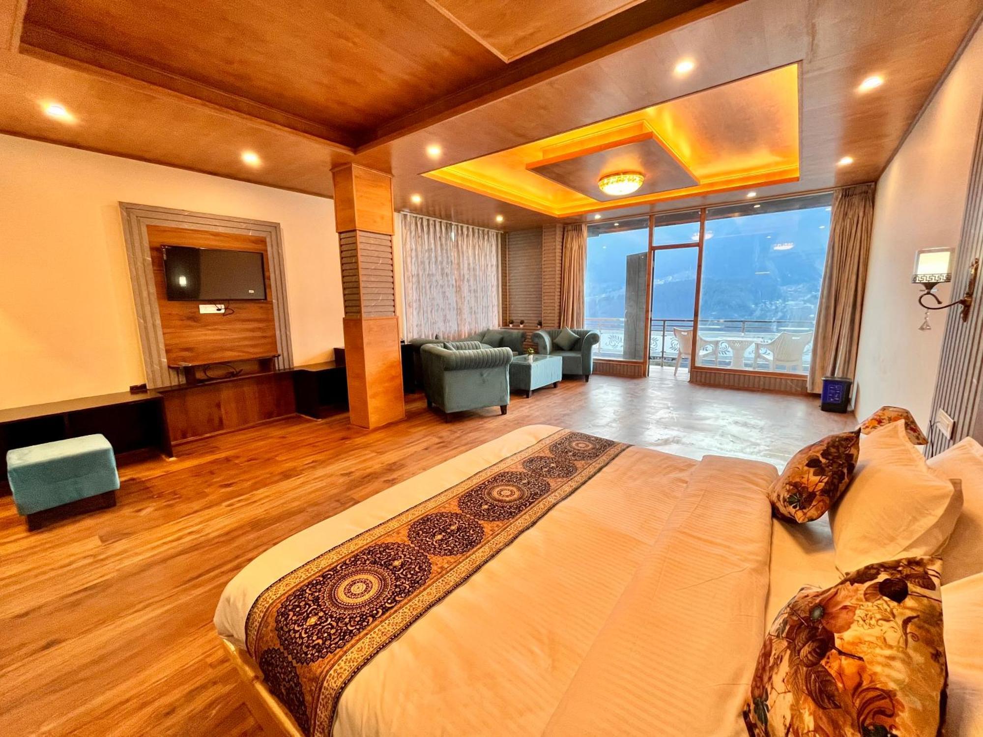 Naina Deventure Resort, Manali - Premium Rooms With Centrally Heated & Scenic View Екстер'єр фото